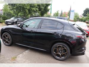 Alfa Romeo Stelvio INTENSA 2.0 Turbo 16V 206kW 280 PS AT8 - Q4