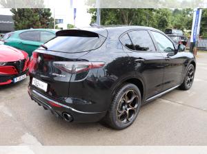 Alfa Romeo Stelvio INTENSA 2.0 Turbo 16V 206kW 280 PS AT8 - Q4