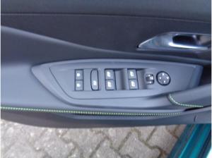 Peugeot 308 GT Exclusive Hybrid 145 e-DSC6 RFK, Alcantara inkl. Sitzheizung