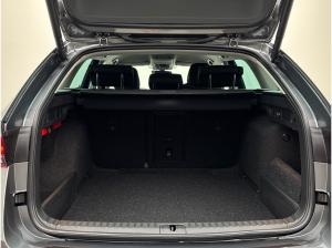 Skoda Octavia Combi 2.0 TDI 150PS DSG Selection *SOFORT VERFÜGBAR*