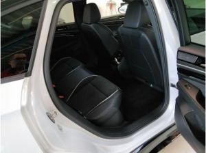 Volkswagen ID.7 Pro S - Interieur Plus und Exterieur Plus Paket + Pano / 8-fach Bereift