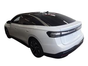 Volkswagen ID.7 Pro S - Interieur Plus und Exterieur Plus Paket + Pano / 8-fach Bereift
