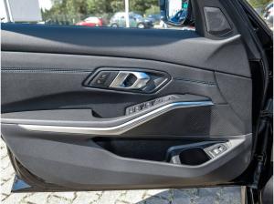 BMW 330 330i xDrive Limousine M Sport Pro Hifi ACC Adapt LED
