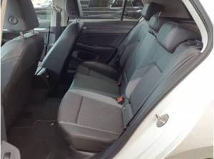Volkswagen Golf GOAL 1.5 TSI - Navi LED SHZ Kamera AHK ACC PDC ZV GJR