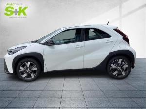 Toyota Aygo Active Hybrid *PFLEGEDIENSTAKTION* SOFORT VERFÜGBAR
