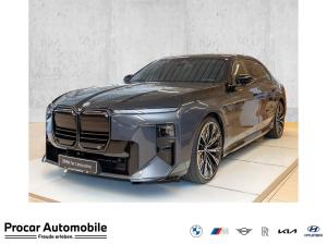 BMW 740