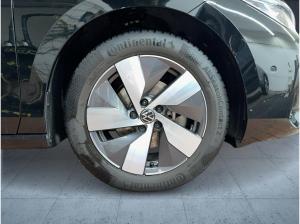 Volkswagen Passat Business 1.5 eTSI DSG /AHK /IQ-DRIVE
