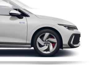 Volkswagen Golf GTE 1,5l eHybrid **BESTELLAKTION FÜR GEWERBEKUNDEN**  **Abholung in 2026**