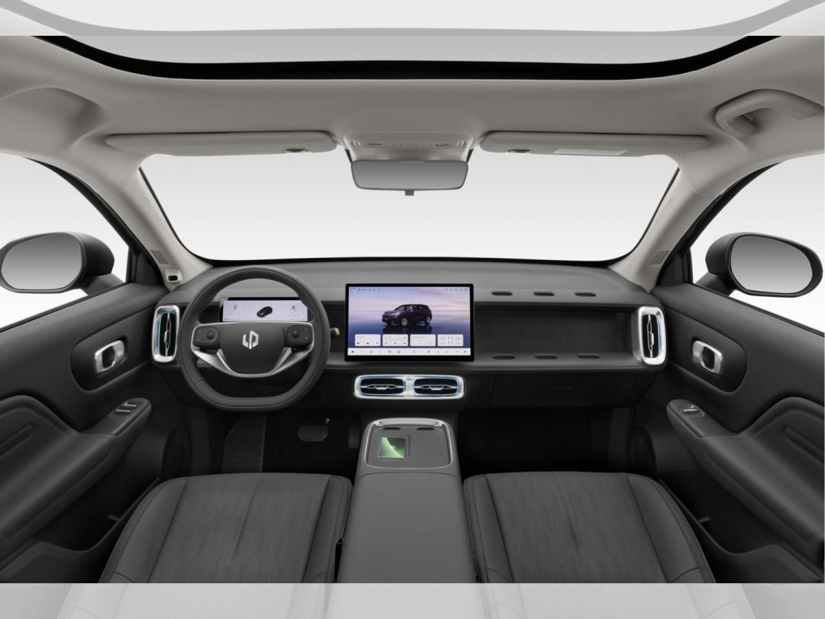 Leapmotor B10