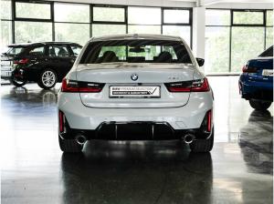 BMW 320 320d M-Sport Aut Nav HuD LED h&k Drive+Park