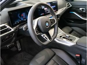 BMW 330 330i xDrive M-Sport Aut Nav HuD LED h&k Glasd