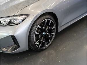 BMW 320 320i M-Sport Aut Pano LED h&k *KEIN MIETWAGEN*