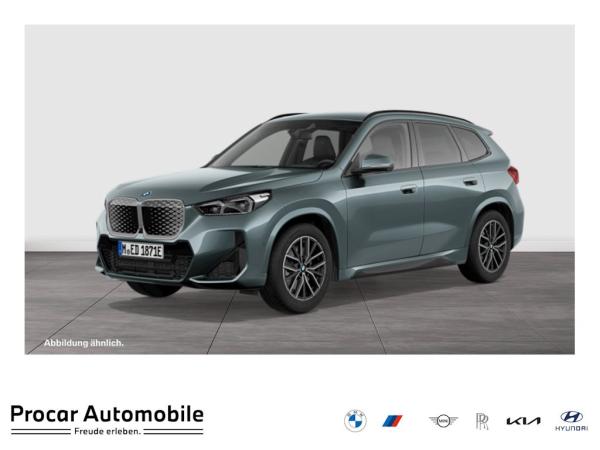BMW iX1 eDrive20 M Sport HUD ACC AHK RFK NAVI LED