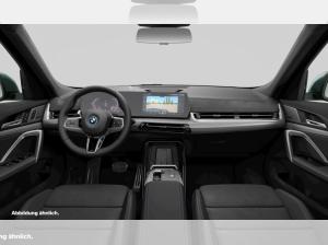 BMW iX1 eDrive20 M Sport HUD ACC AHK RFK NAVI LED
