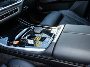 BMW X5 xDrive40i M Sportpaket Pro, PANO, SHZ V+H, AHK, DA Prof, PA Prof, Soft Close, Sitzbelüftung,Iconic G