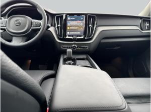 Volvo XC60 B5 AWD Core💫 250PS / 184 kW