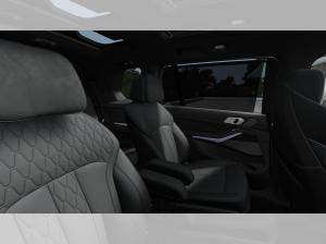 BMW X7 40d**Vorführwagenaktion*Businesskunden Aktion min.4 Pkws auf die Firma zugelassen**