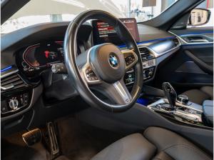 BMW 540 540i xDrive Touring M-Sport