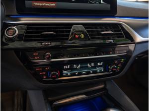 BMW 540 540i xDrive Touring M-Sport