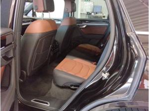 Volkswagen Touareg R-Line 3.0TDI +AHK+LUFT+ASSISTS+IQ-LIGHT+