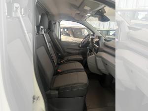 Volkswagen Transporter Kasten - 2x verfügbar- mit Regalausbau
