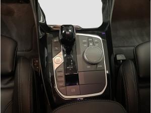 BMW X4 xDrive20i M Sport // AHK // BMW Laserlicht // Aktive Geschwindigkeitsregelung //  Parking Assistant