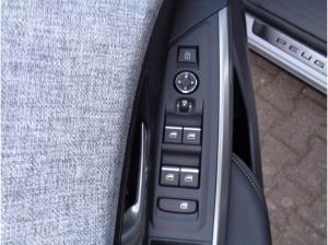 Peugeot 3008 GT Exclusive Hybrid 145 e-DSC6 Allwetterreifen, Schiebedach