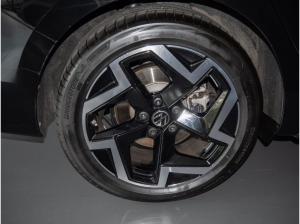 Volkswagen Passat Variant 2.0 TDI 4M R-Line Standhzg. DCC