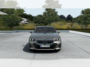 BMW i5 xDrive40 Touring💥Vorführwagen mit 30%Nachlass💥Übernahme April 2027