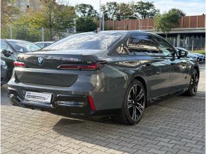 BMW i7 M70 xDrive M Sport //ExecutiveLoungeSeating