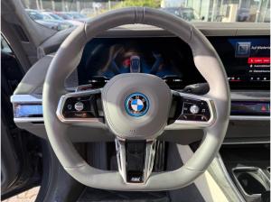 BMW i7 M70 xDrive M Sport //ExecutiveLoungeSeating