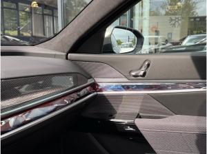 BMW 750 e xDrive M Sport //ExecutiveLoungeSeating uvm.