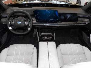 BMW 740 xDrive M Sportpaket Pro * Connoisseur Paket * Executive Paket * Parking Assist. Professional * Drivi