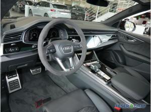 Audi RS Q8 SUV performance tiptronic