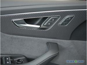 Audi RS Q8 SUV performance tiptronic