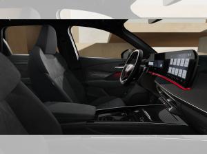 Audi Q3 SUV TDI quattro S-tronic | Pano,AHK,360°
