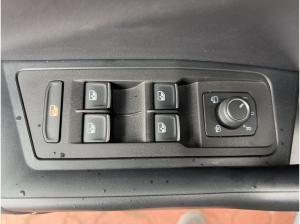 Volkswagen T-Roc 1.5 TSI R-Line DSG LED Kamera Easy Open
