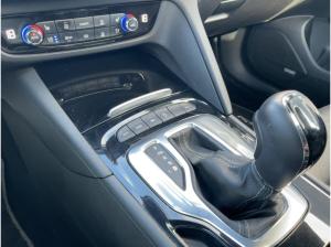 Opel Insignia B Grand Sport 2.0 4x4 GSi ACC+LED+Recaro