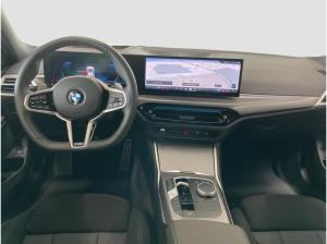 BMW 330 i xDrive Touring M Sport LiveCockpitProf LED