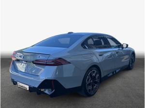 BMW i5 M60 HiFi* LED* SHZ* Klimaautomatik*