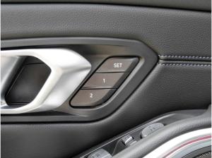 BMW M340i xDrive M SPORT PRO+GLASDACH+H/K+HuD+360°