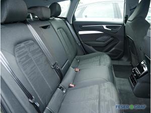 Audi A6 Avant TFSI tech plus,Kameras,Sportsitze,17