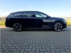 Skoda Superb Combi 1.5 TSI iV Sportline DSG Matrix AHK Navi