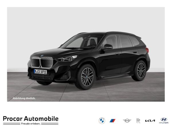 BMW iX1 eDrive20 M Sport HUD ACC AHK RFK NAVI LED