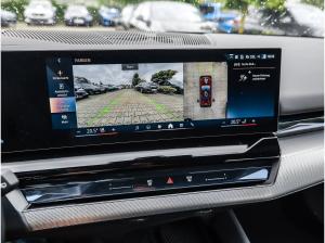 BMW 550 550e xDrive Touring M Sport + AHK+Pano+Bowers&Wilkins+Aktivsitze belüftet+Memory+LHZ+KZG+Autobahnass