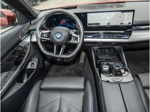 BMW 550 550e xDrive Touring M Sport + AHK+Pano+Bowers&Wilkins+Aktivsitze belüftet+Memory+LHZ+KZG+Autobahnass