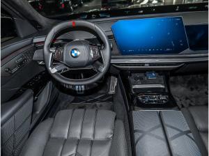 BMW i7 M70 xDrive MSport +Two-Tone + Pano + B/W + 22