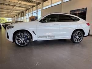BMW X4 M40d AT Navi Leder Tempom.aktiv Panoramadach Bluetooth MP3 Schn.