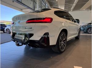 BMW X4 M40d AT Navi Leder Tempom.aktiv Panoramadach Bluetooth MP3 Schn.