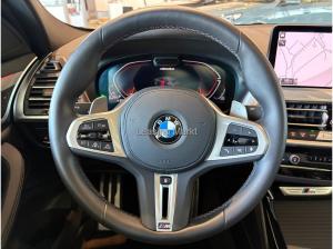 BMW X4 M40d AT Navi Leder Tempom.aktiv Panoramadach Bluetooth MP3 Schn.